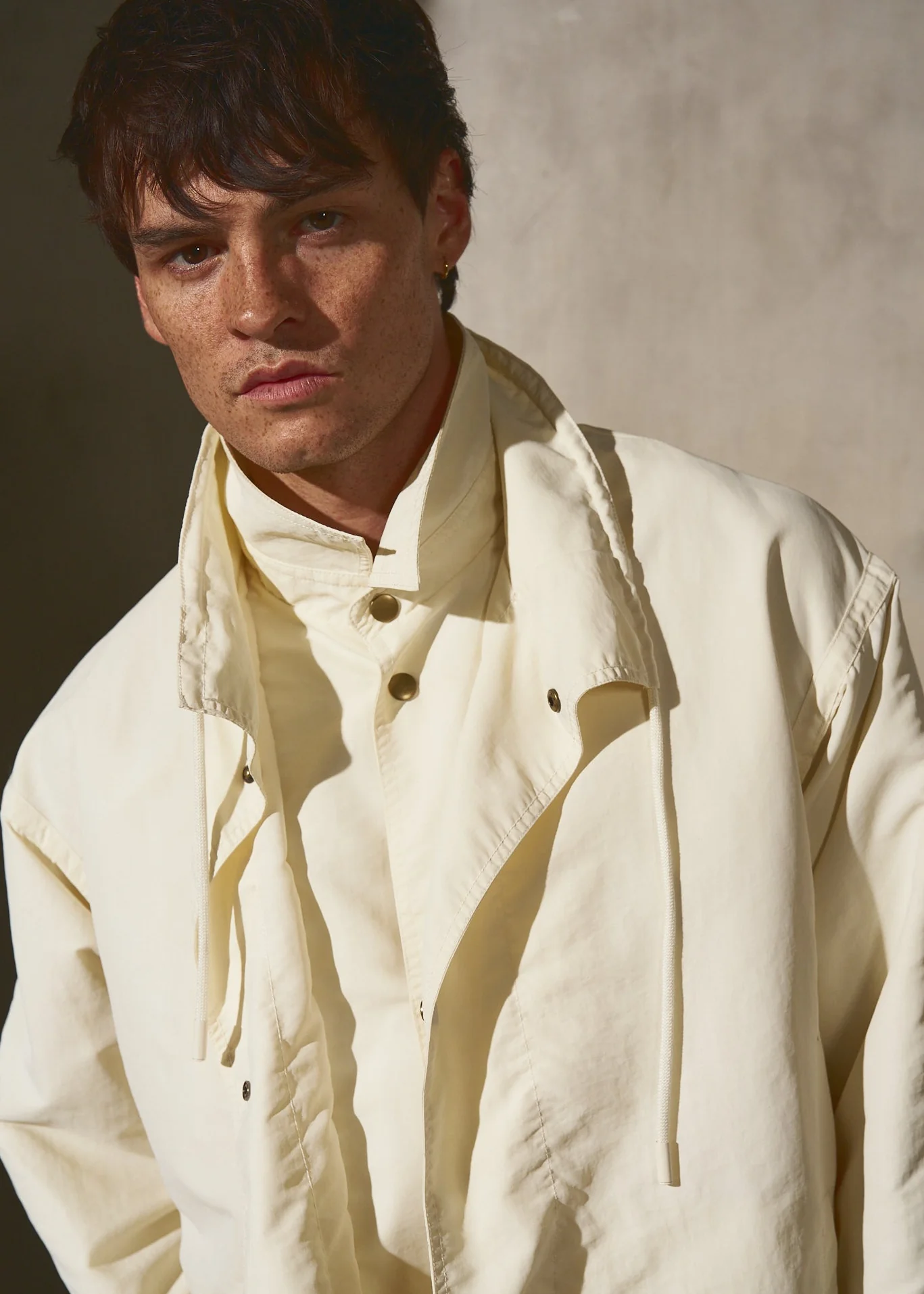 DOUBLE FRONT BOMBER - Cream - Image 12
