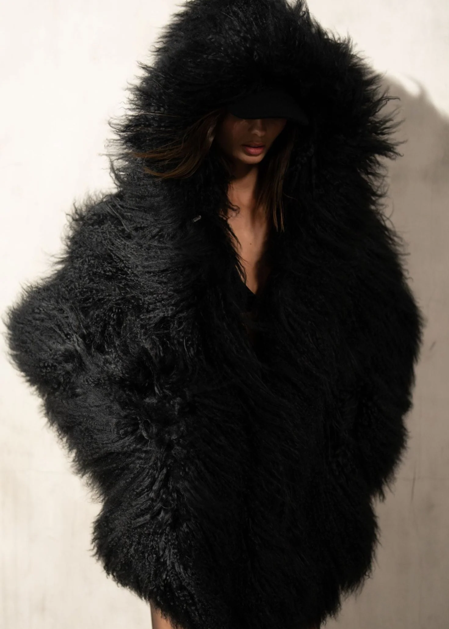 HOODED MONGOLIAN - Noir - Image 5