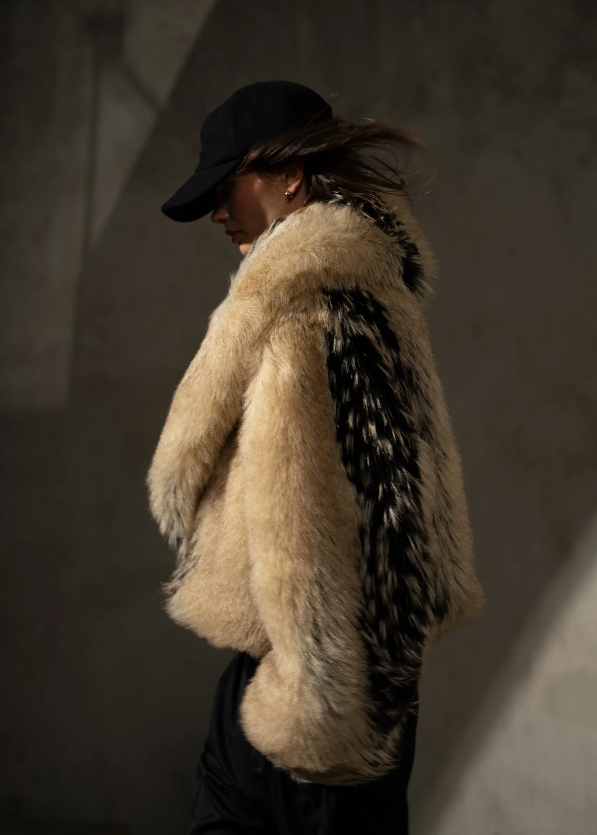 THE FOX JACKET - Sand Noir - Image 7