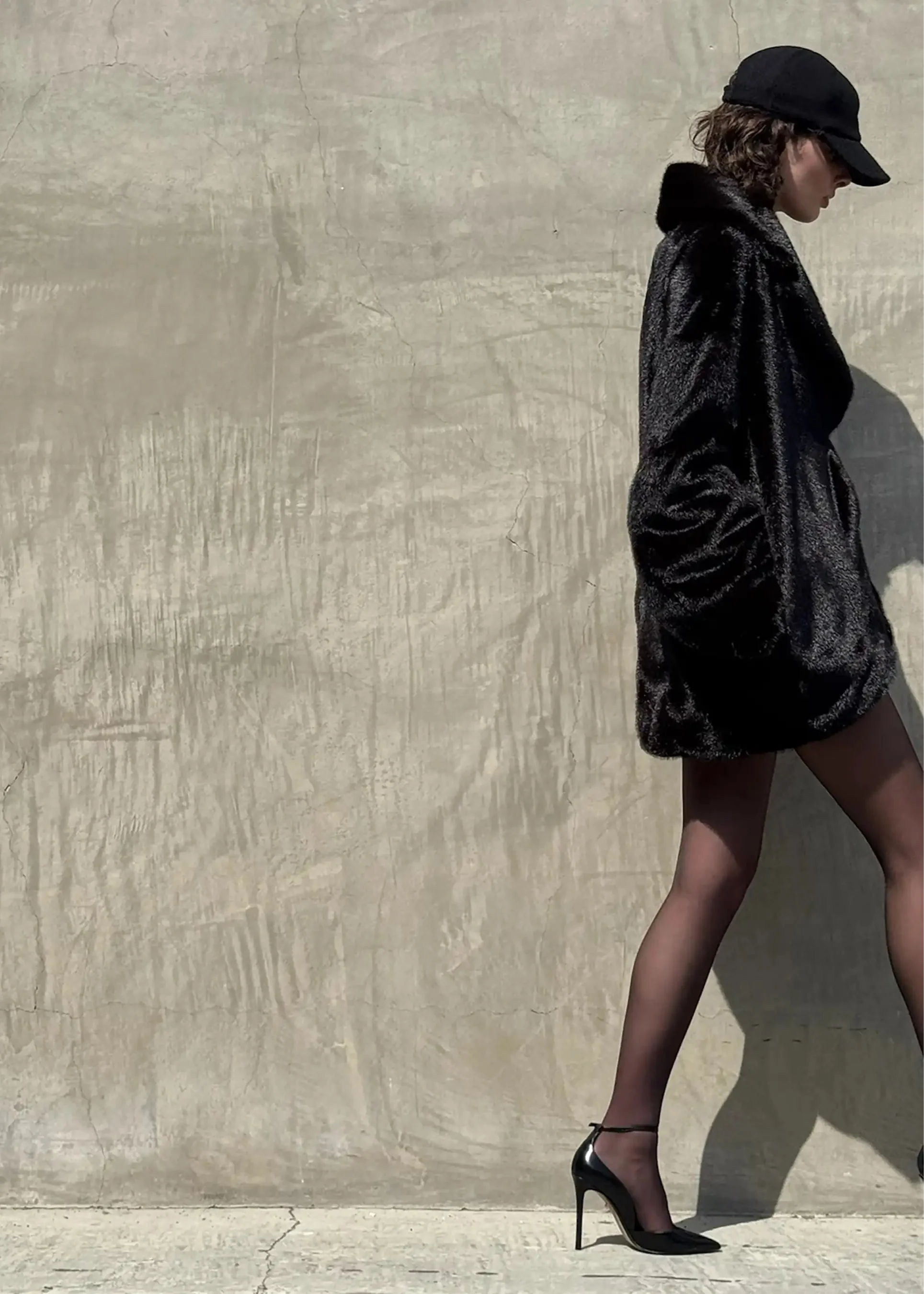 THE MINK COCOON - Noir - Image 4